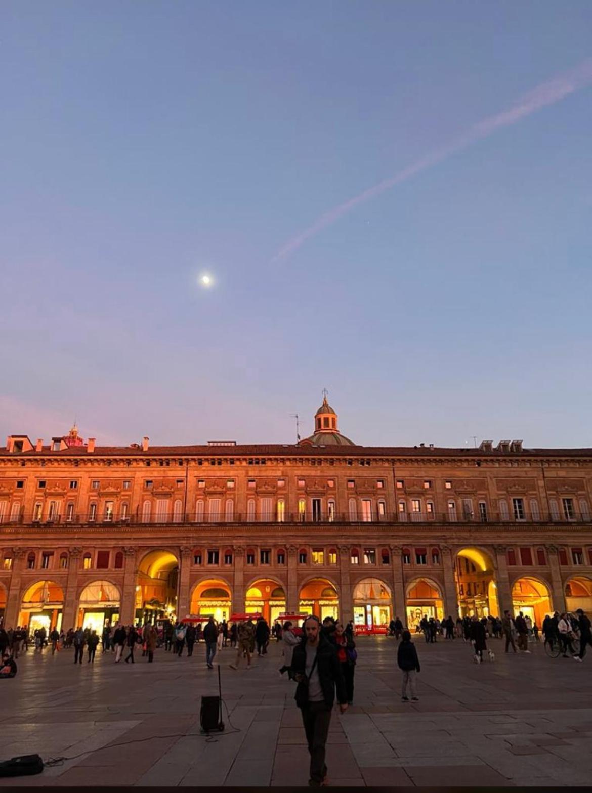 Urbanicooh Guidozagni - Piazza Maggiore View 볼로냐 외부 사진
